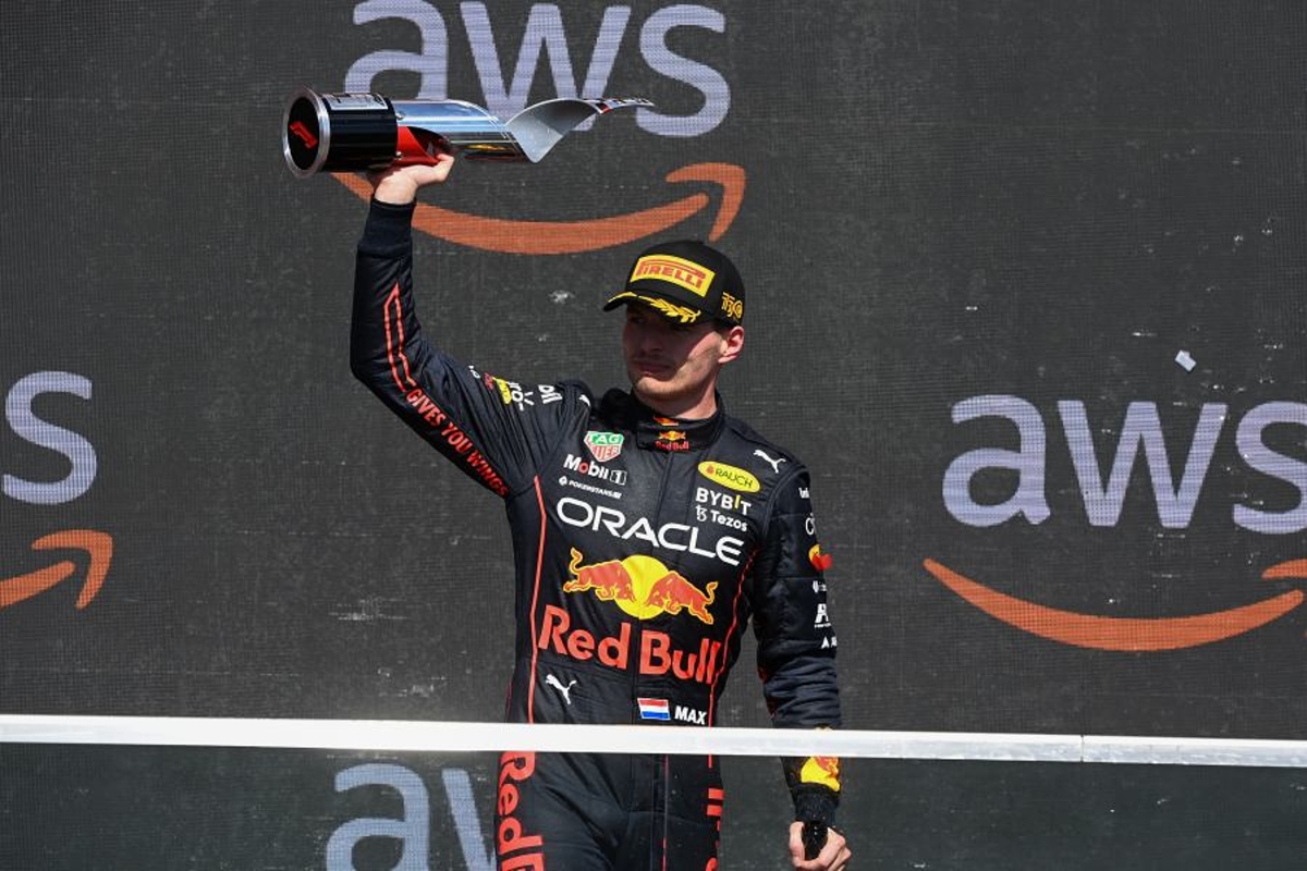 VIDEO: Red Bull viert feest na eerste overwinning Verstappen in Canada