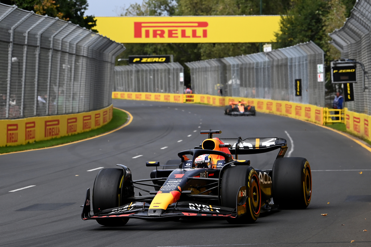 Verstappen domina la FP3 en Australia; Alonso es segundo