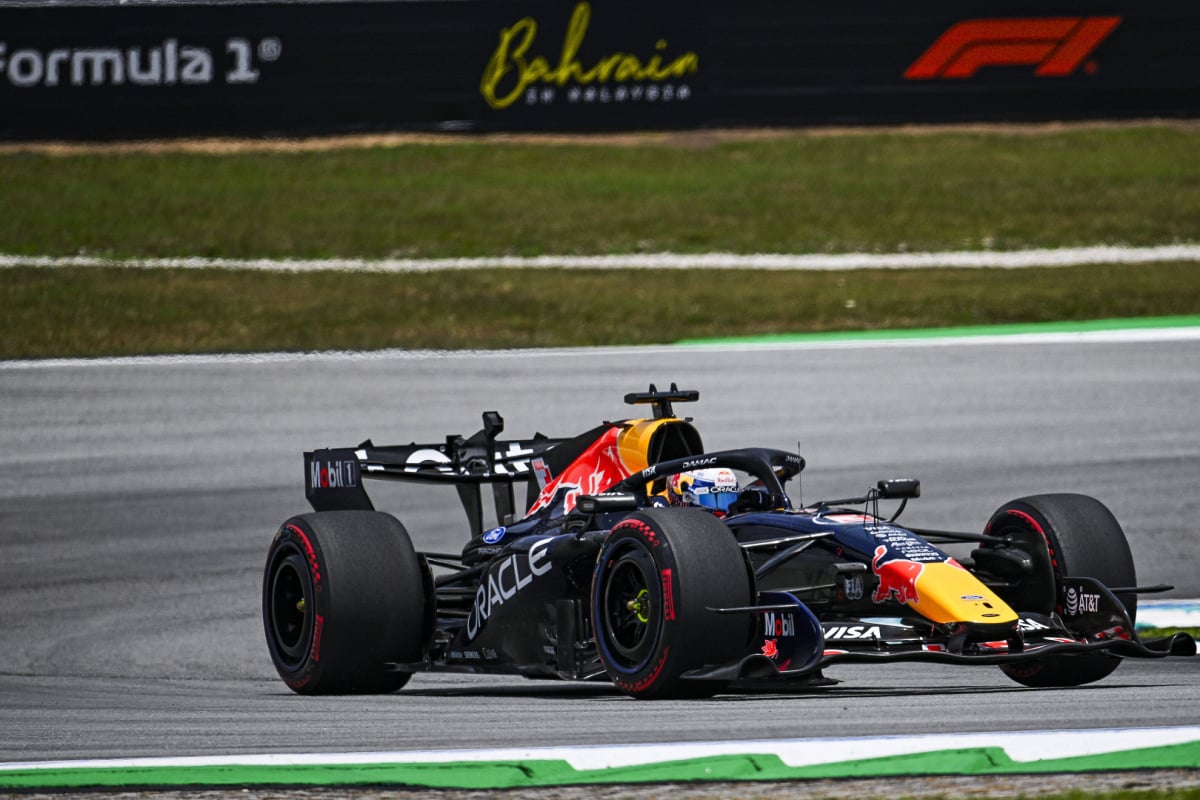 Verstappen wijst naar huiswerk na trainingen: 'We hebben veel te doen'