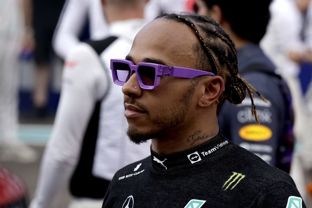 Brundle zag Hamilton worstelen: "Aan zijn kant van de garage was er besluiteloosheid"