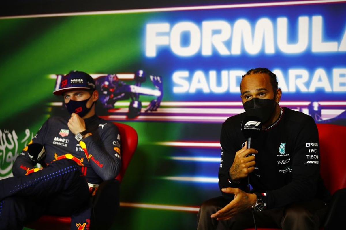 Persconferentie Abu Dhabi: Verstappen en Hamilton bij elkaar gezet