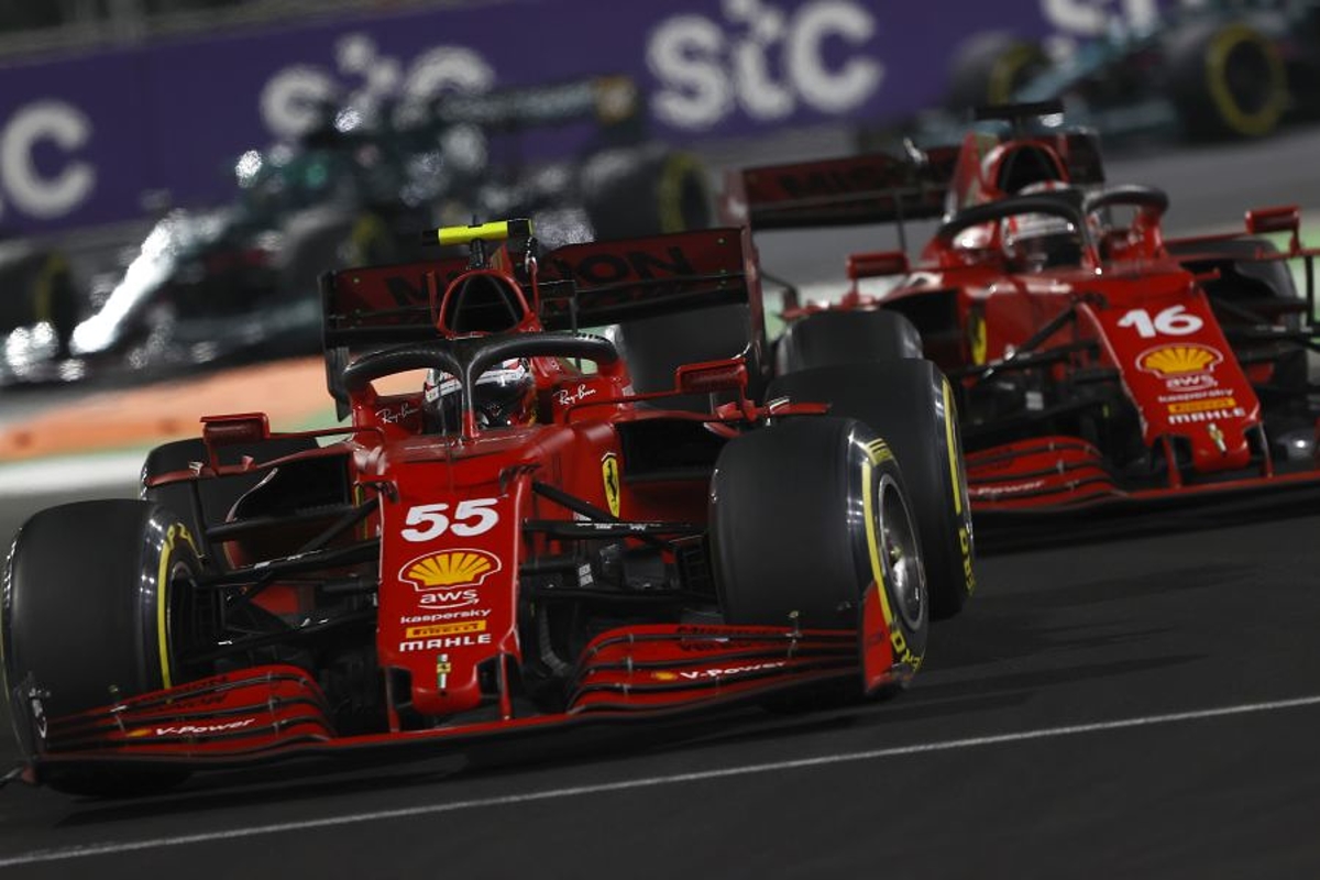 Ferrari: A la venta volante del auto 2021 de Carlos Sainz