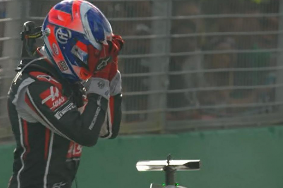 Beide Haas-coureurs zien megaprestatie in rook opgaan na pitstop
