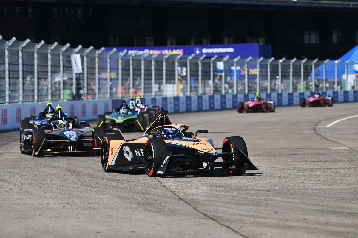 Stand Formule E: Cassidy en Evans winnen in Berlijn, Frijns scoort eerste punten