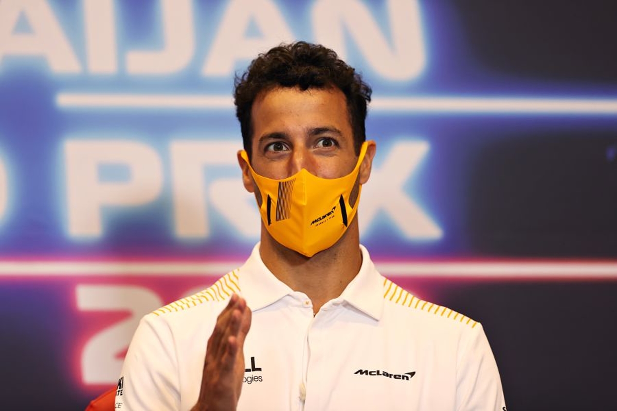Coronel verwacht geen verbetering bij Ricciardo: "Het is het net niet, hij is geen killer"