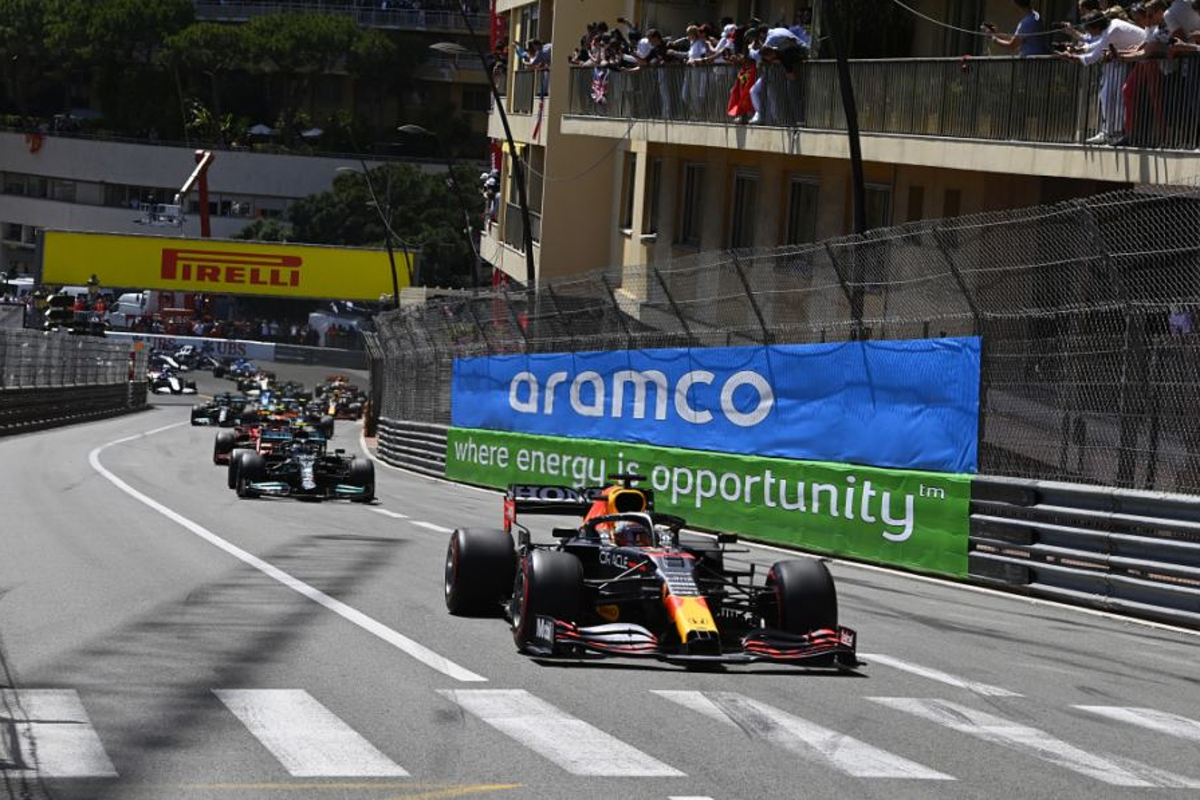 Grand Prix Monaco: Verstappen wint en pakt leiding in kampioenschap