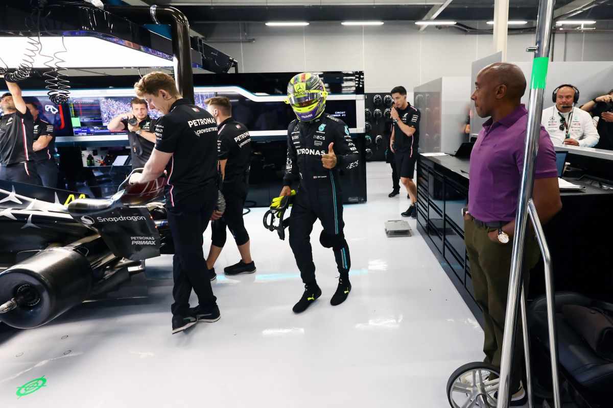Hamilton heeft bepaalde sterke kant in F1 aan vader te danken: 'Hij zag wat snellere jongens deden'