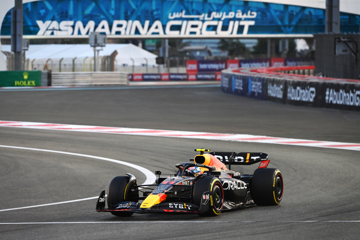 Checo Pérez, tercero en Abu Dhabi y del Campeonato de Pilotos; pierde con Charles Leclerc