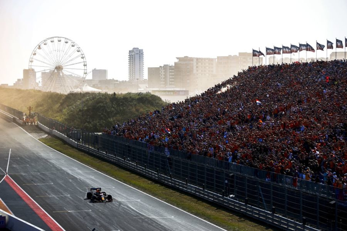 Charles Leclerc y Carlos Sainz dominan en la FP2 del Gran Premio de Holanda