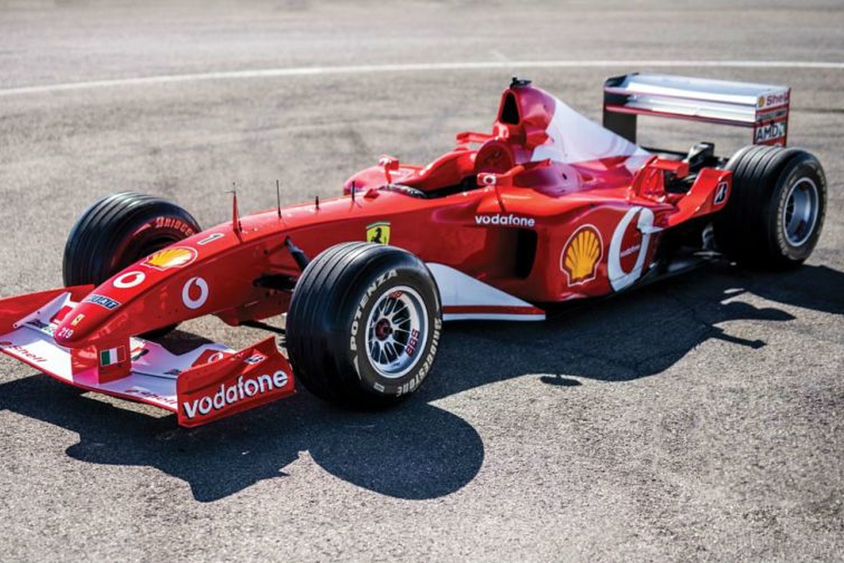 Ferrari F2002 Michael Schumacher voor bijna zes miljoen over de toonbank