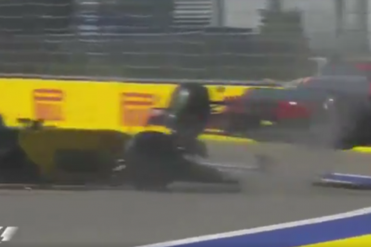 VIDEO: De crash van Palmer en Grosjean bij de start