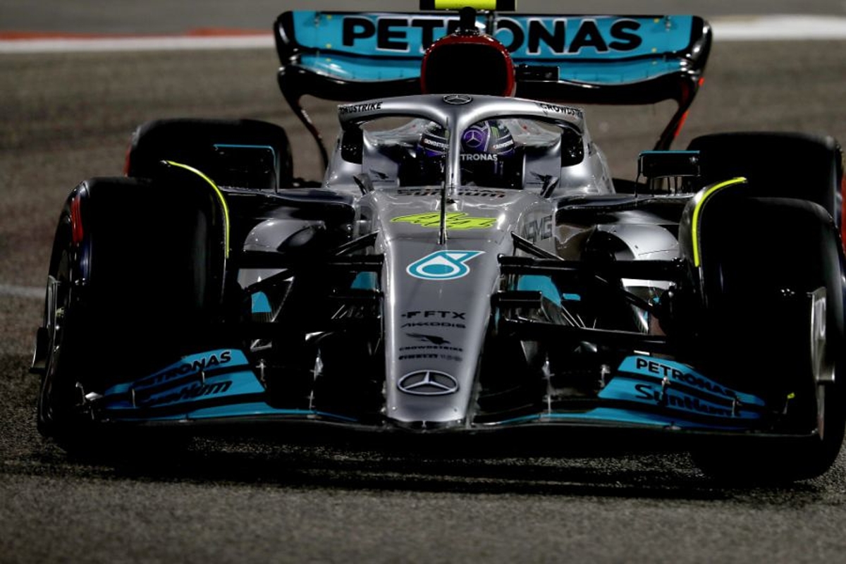 Hamilton: "Mercedes kan momenteel niet meedoen om overwinningen"
