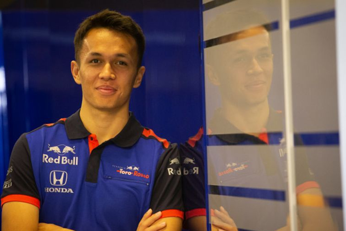 Albon tributes Rossi with 2019 F1 number