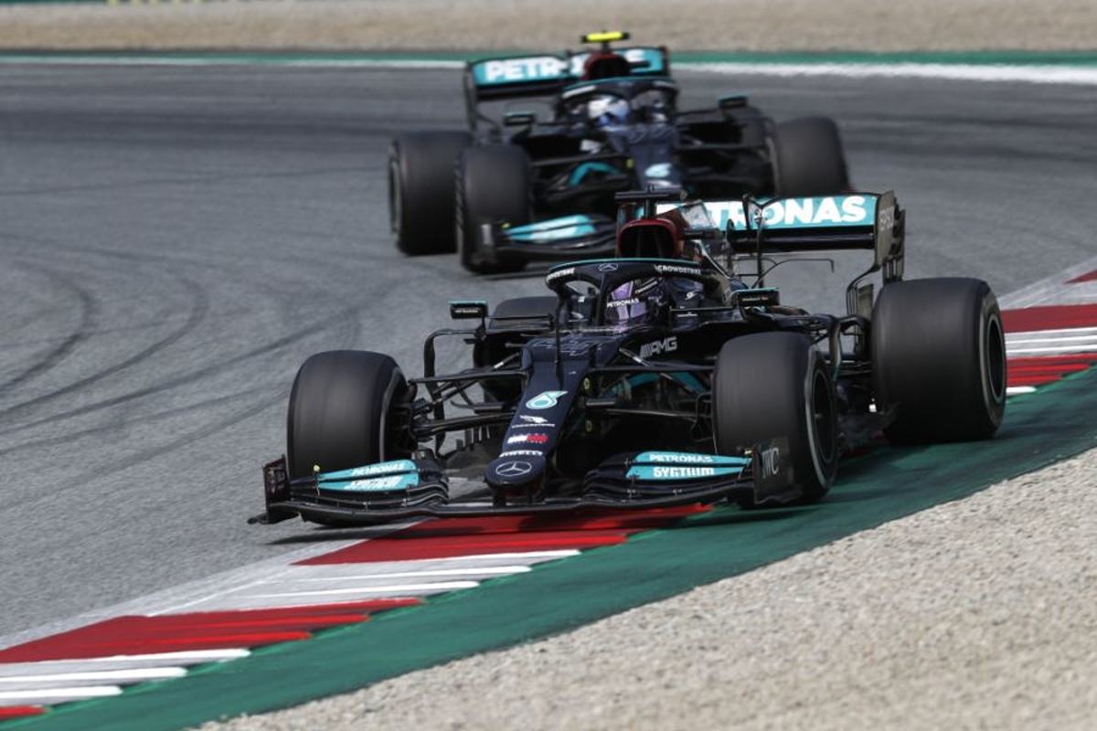 Mercedes verklaart teamorder in Oostenrijk: "Hamilton begreep het"