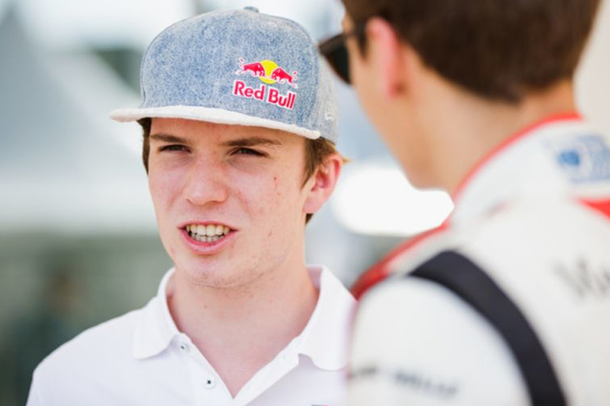 Ticktum gets first F1 test drive in Bahrain