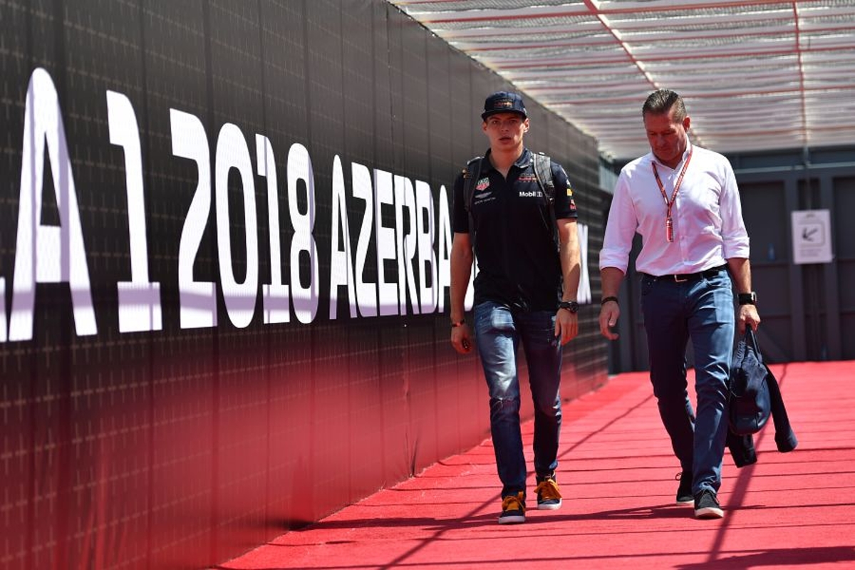 Jos Verstappen: "Er is gesproken om Max in Toro Rosso te zetten"