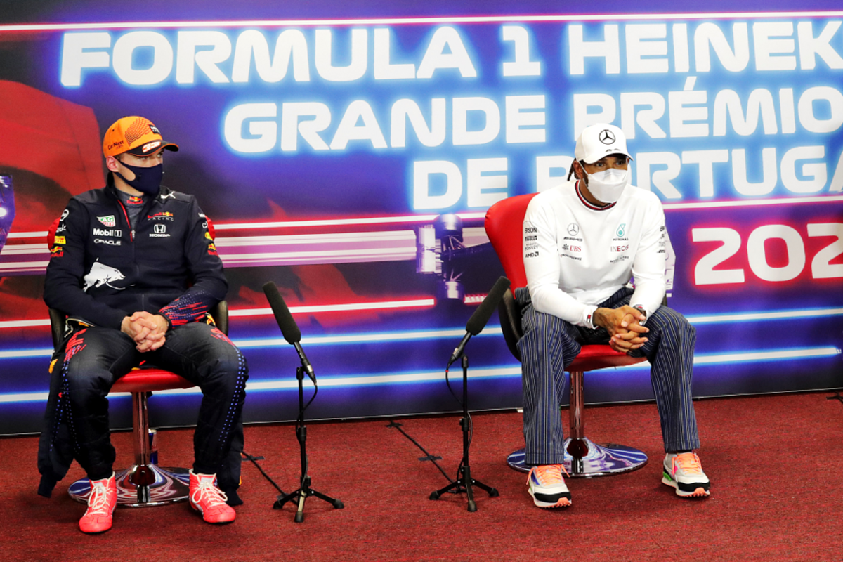 Verstappen en Hamilton aan elkaar gekoppeld voor persconferentie in Frankrijk