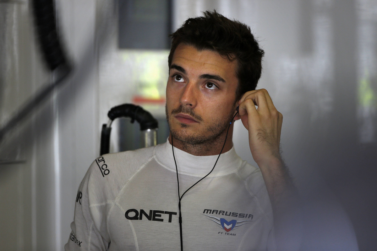 Autosportwereld herdenkt Jules Bianchi: 'Zullen je nooit vergeten'