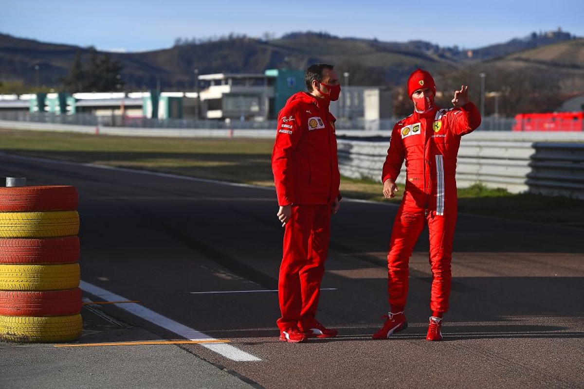 Binotto heeft Leclerc en Sainz gewaarschuwd: "Niemand staat boven het team"