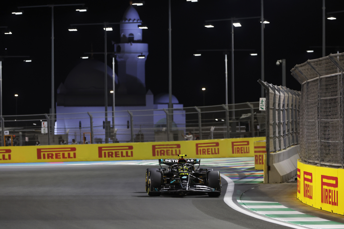 Heldere avond en bijna dertig graden Celsius tijdens Grand Prix van Saoedi-Arabië
