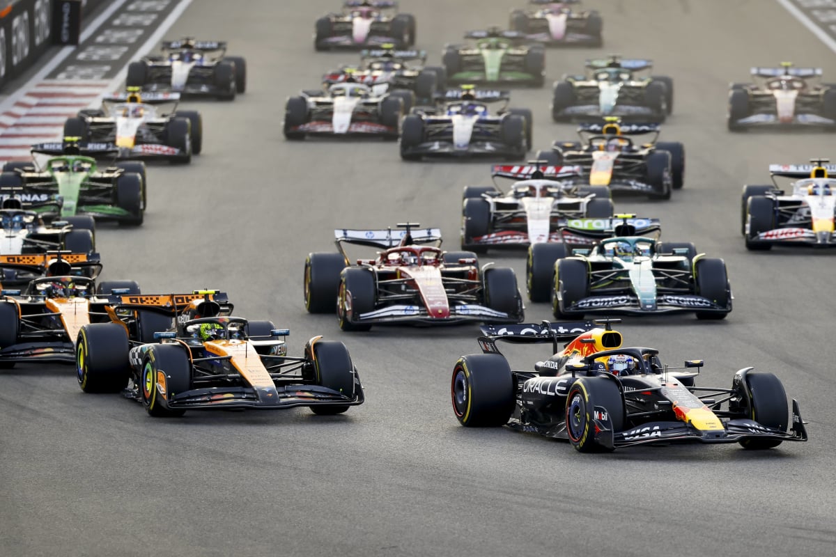 start, abu dhabi, verstappen, norris, piastri 