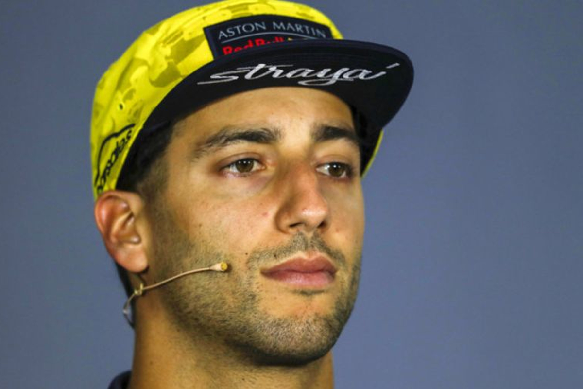 Ricciardo refuses to rule out McLaren or Renault move
