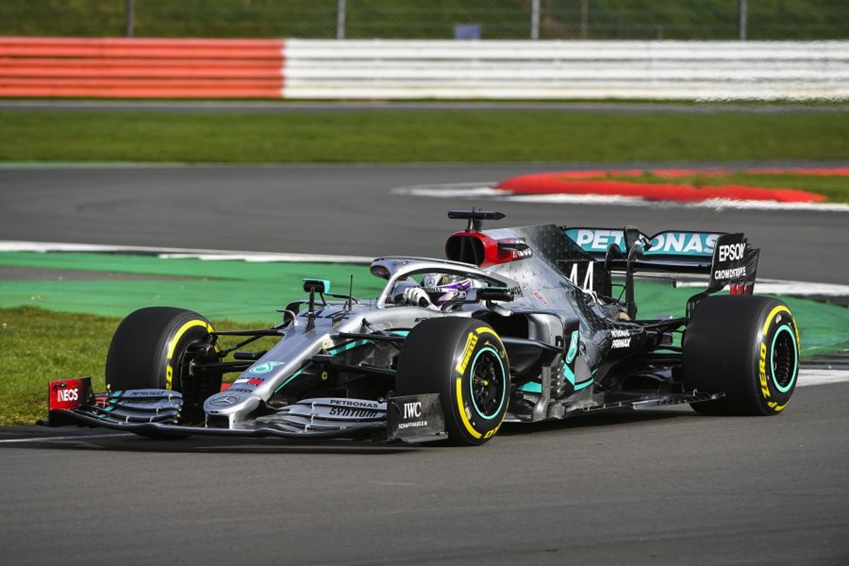 In beeld: De shakedown van Mercedes op Silverstone