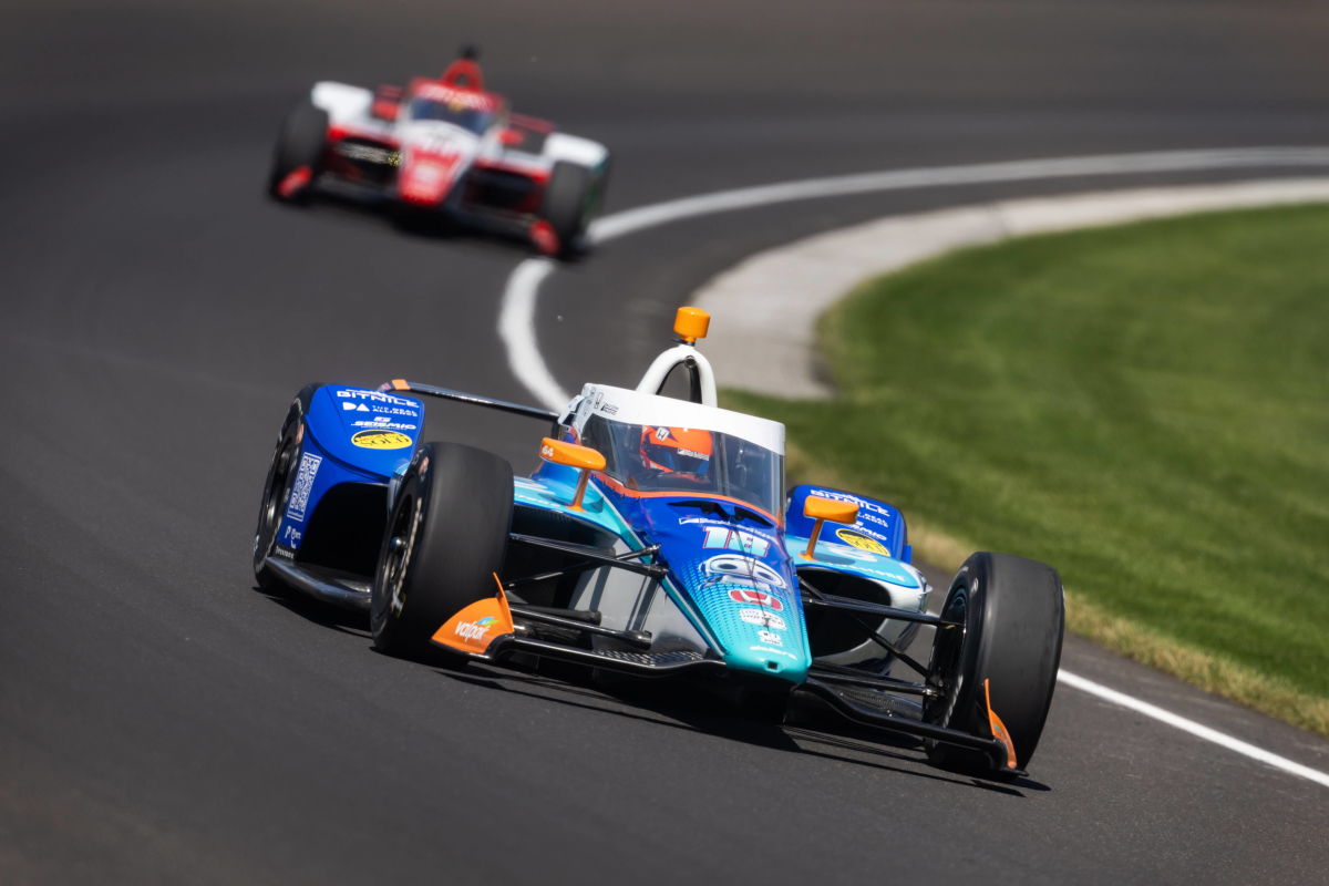 VeeKay baalt van crash tijdens Indy 500: 'Trapte op de rem, maar er gebeurde niks'