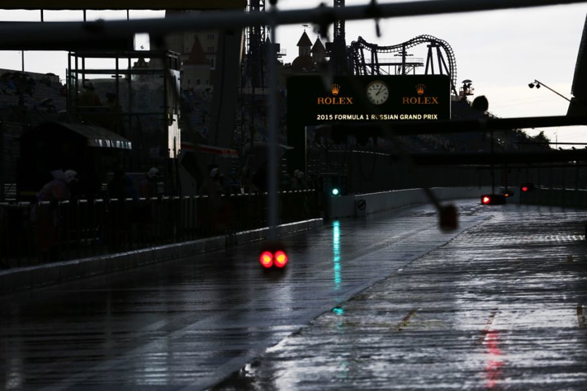 Regen gooit weekend Rusland overhoop: Formule 2 uitgesteld, vrije training onzeker