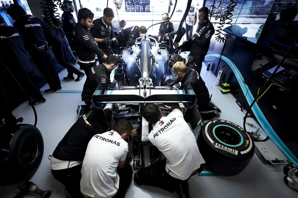 Mercedes officially call for the cancellation of the Australian Grand Prix