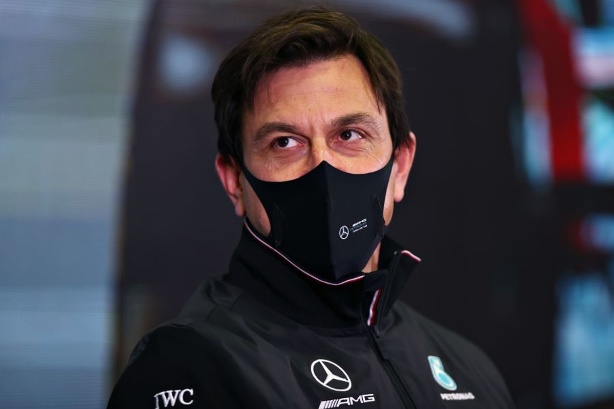 Mercedes pace makes you "want to strangle yourself" - Wolff