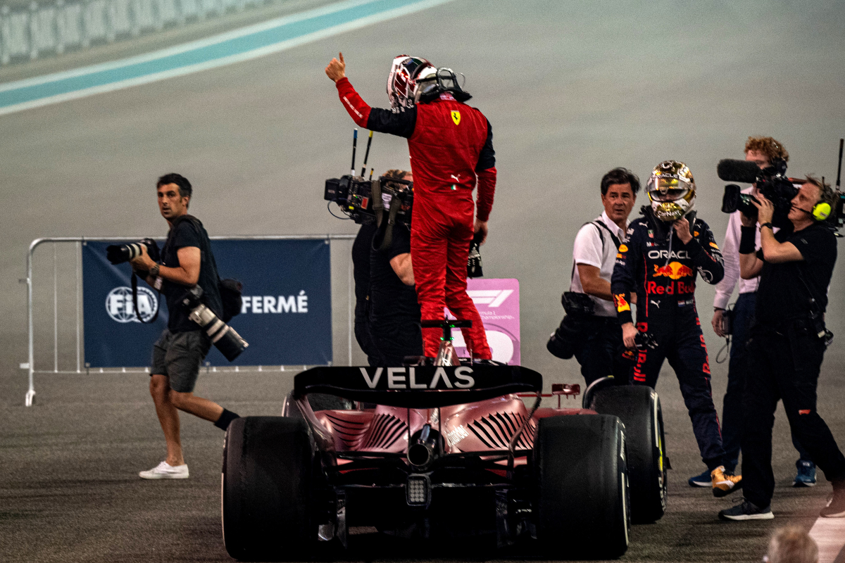 Verstappen aurait-il dû bloquer Leclerc pour aider Perez à Abu Dhabi ?