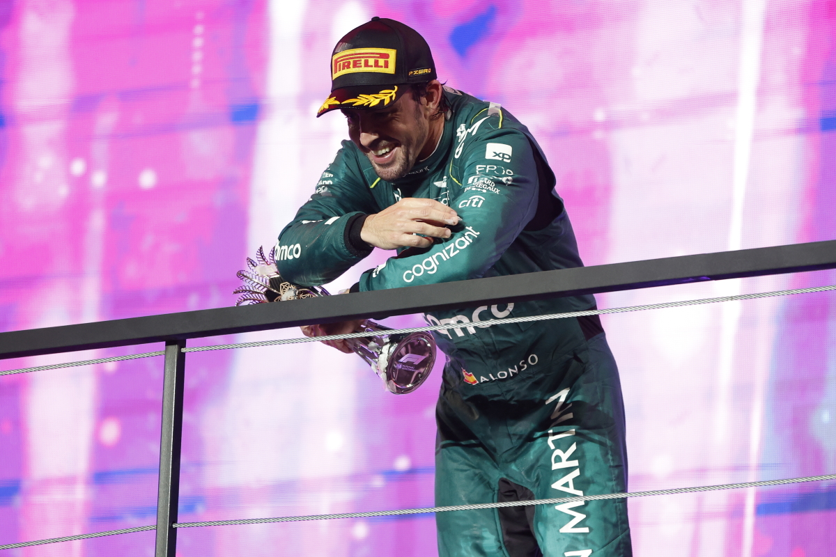 Alonso: Es la mejor temporada de la historia de Aston, estoy orgulloso