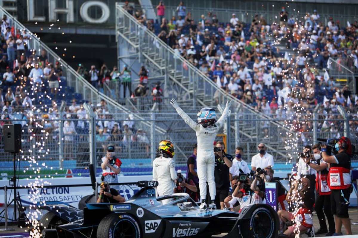 Nyck de Vries in Formula E