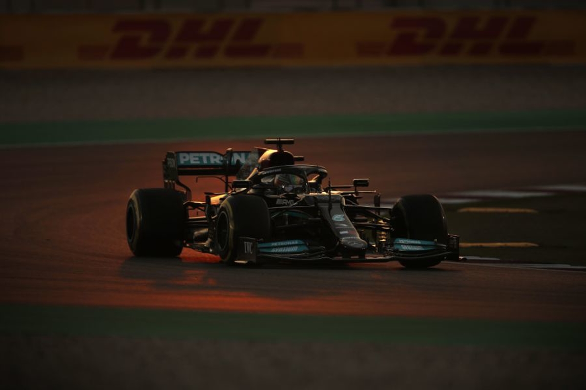 Hamilton cruises in Qatar to close gap to Verstappen but tyre failures strike