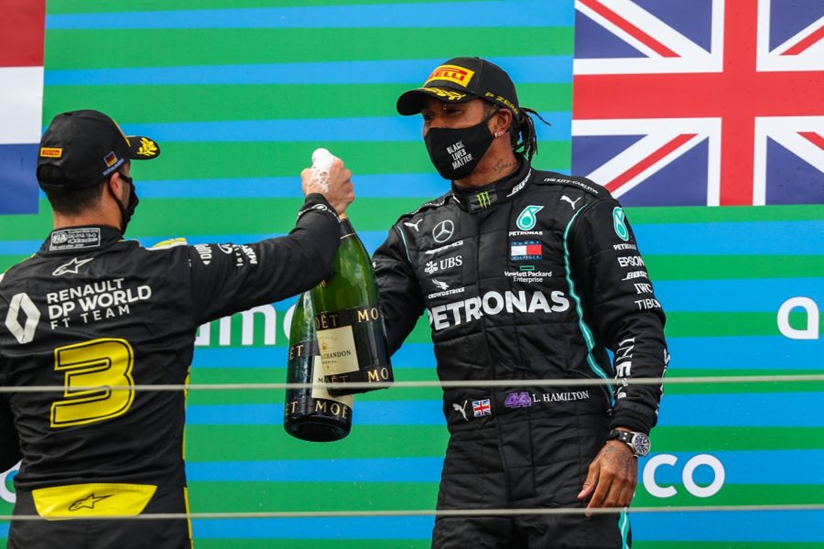 Hamilton happy "toe jam" 'shoey' impressed Ricciardo's mother