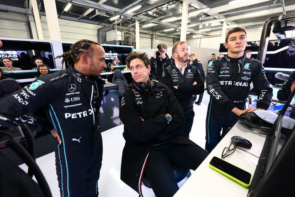 Wolff reveals Hamilton role during FP1 absence
