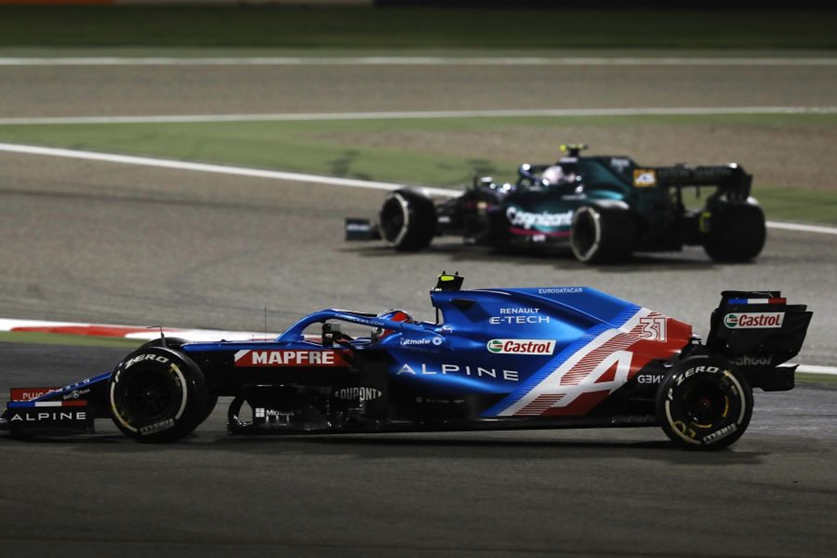 Ocon reageert op crash en excuses Vettel: 'Hij heeft er een penalty voor gekregen'