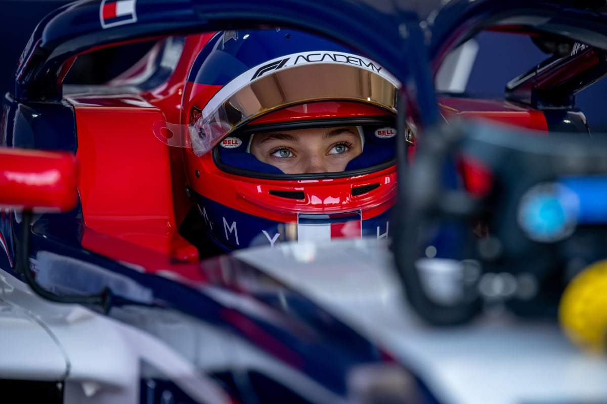 Larsen in the F1 Academy at Shanghai