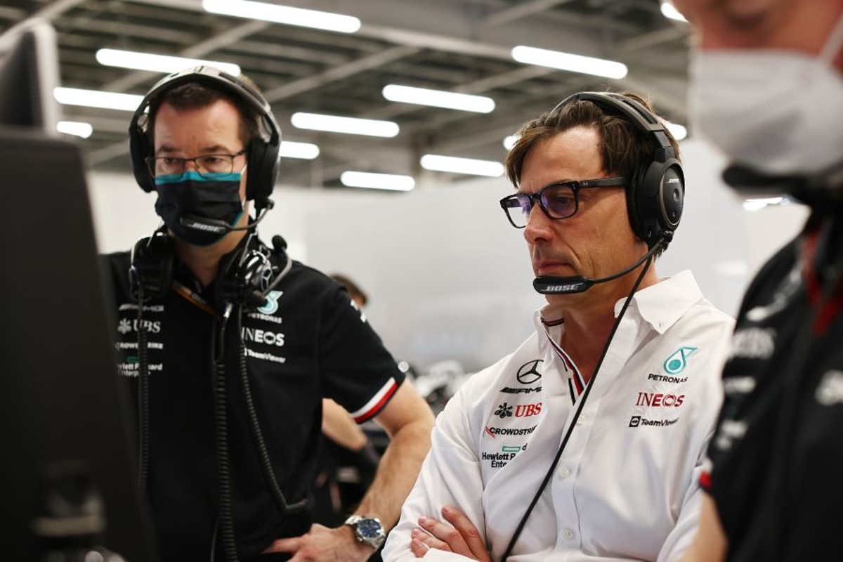 Wolff eist verbetering van Mercedes: "Totaal onaanvaardbaar waar we nu staan"