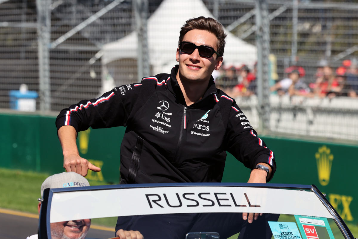 Mercedes geeft Russell via social media nieuwe bijnaam: "Mr Sunday!"