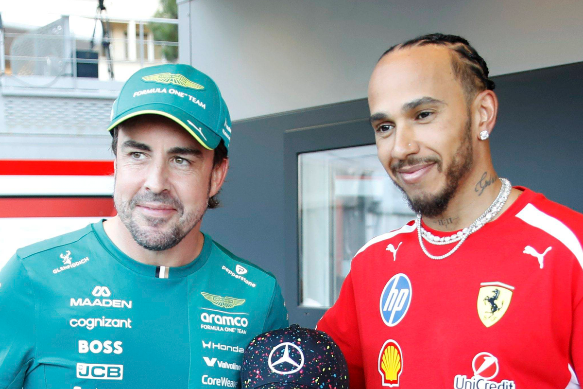 Hamilton, Alonso, socials