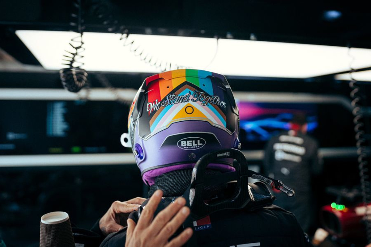 Hamilton backs LGBTQIA+ community with striking rainbow helmet in Qatar