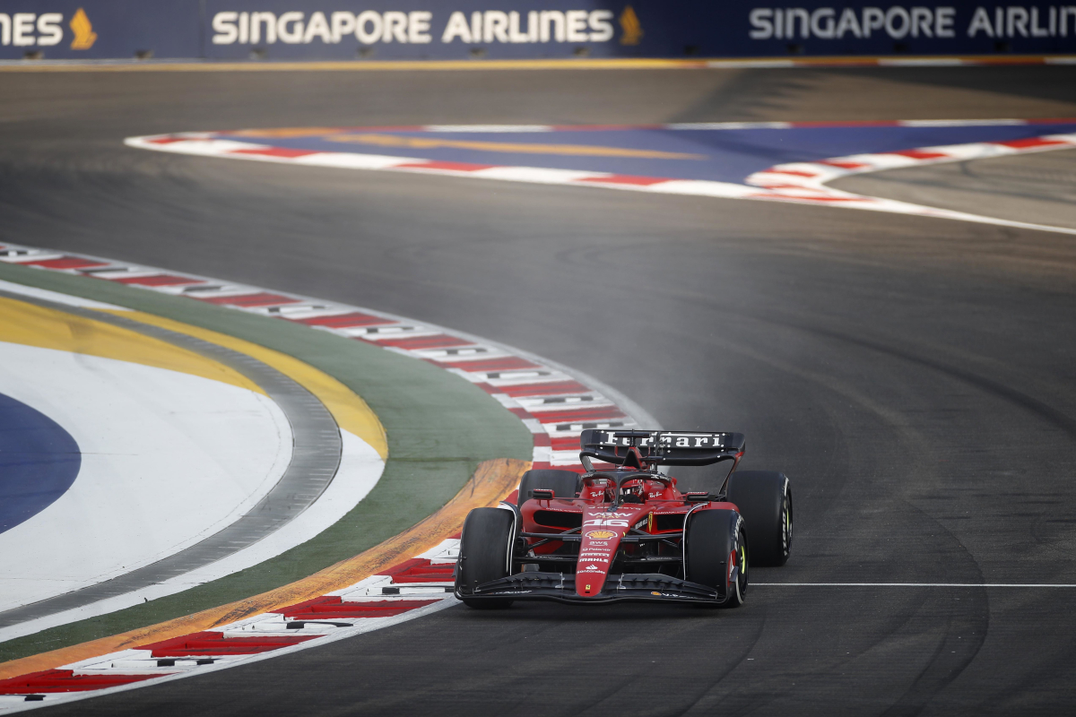 Leclerc y Sainz vencen a Max Verstappen en las FP1 de Singapur