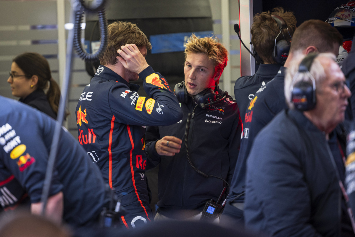 Verstappen baart opzien: 'Liam zou in de auto van de Racing Bulls harder gaan'