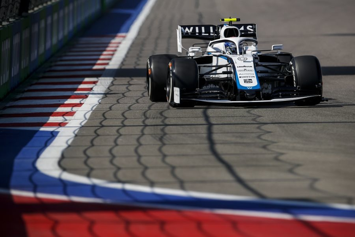 FIA doet uitspraak over incident Latifi en Verstappen: "No further action"