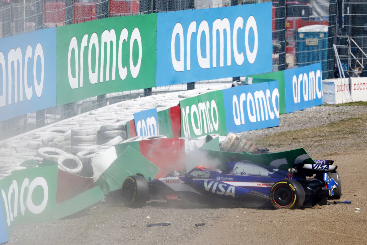 FIA velt oordeel over start crash waarbij Ricciardo en Albon voor rode vlag zorgden