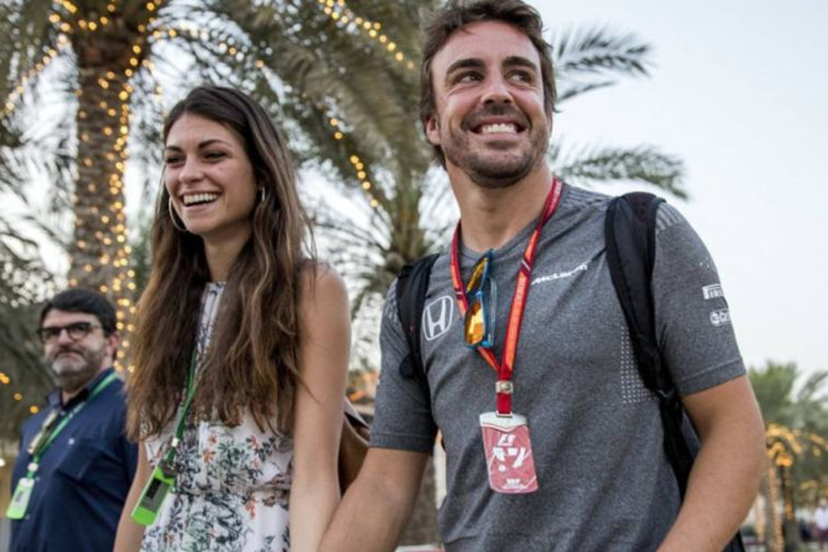 WAGs: Dit is de vriendin van Fernando Alonso