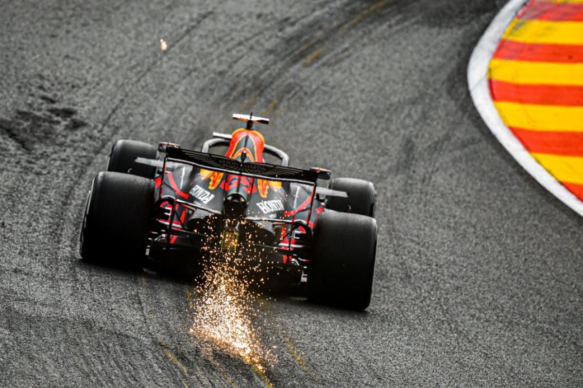Tweede vrije training Grand Prix België: Verstappen snelste, Ricciardo verrassend