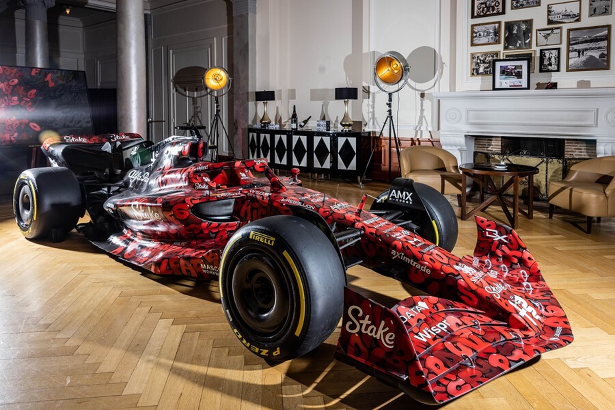 Alfa Romeo lanceert kunstzinnige livery om start van het nieuwe F1-seizoen te vieren